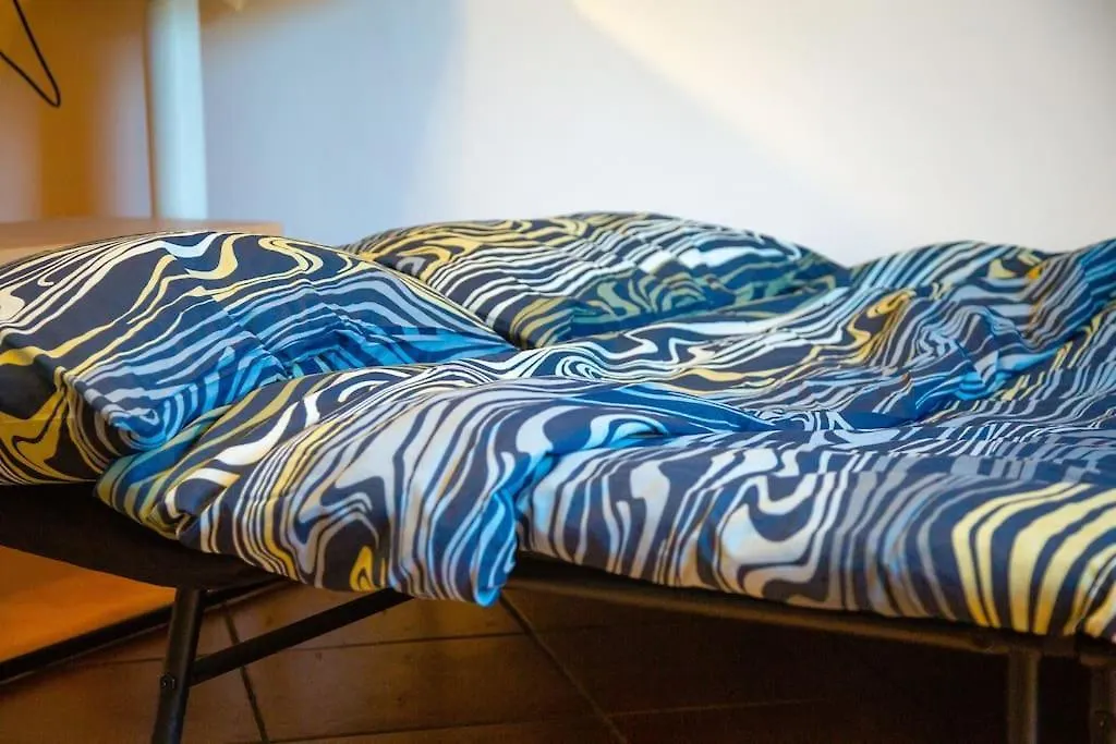 Top Floor Studio, Central & Quiet Naples Apartment
