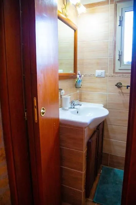 Top Floor Studio, Central & Quiet Naples Italy