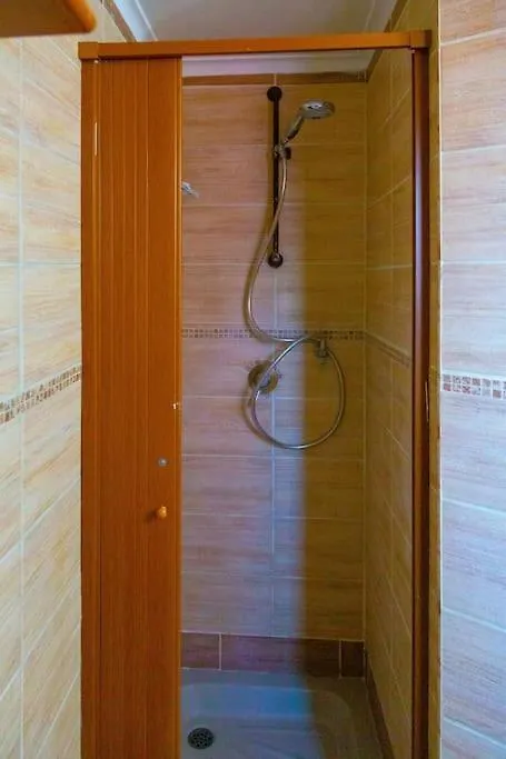 Apartment Top Floor Studio, Central & Quiet Naples Italy